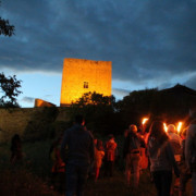 Visite nocturne du village médiéval